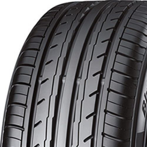 YOKOHAMA BLUEARTH-ES ES32 235/40 R18 95W