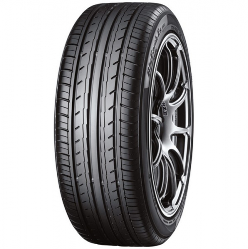 YOKOHAMA BLUEARTH-ES ES32 215/60 R16 95H